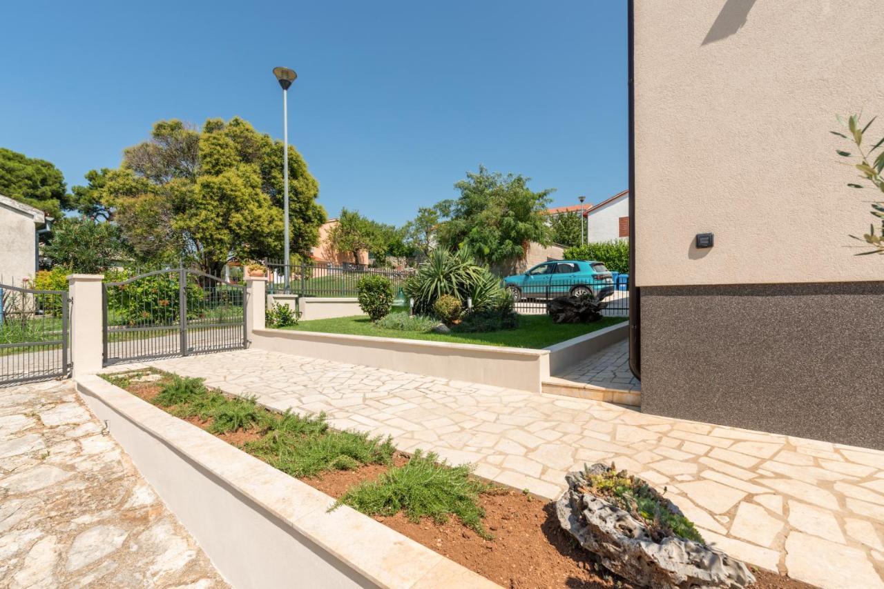 Apartman Dobrec Пореч Екстер'єр фото